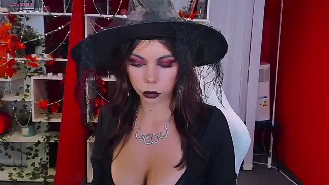 KateCloud online show from 10/31/25, 05:03