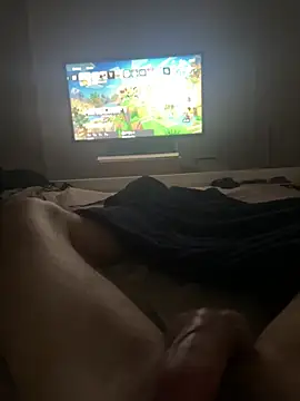 Snapshot of 19cmDutchMeat chatting on 09/21/25, 04:58 19cmDutchMeat online show from 09/21/25, 04:58