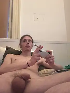 Snapshot of 19cmDutchMeat chatting on 02/12/26, 04:13 19cmDutchMeat online show from 02/12/26, 04:13