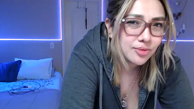 nativepumpkin95 online show from 01/28/25, 04:29