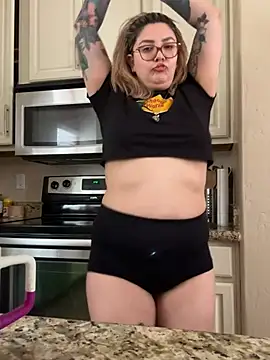 nativepumpkin95 online show from 02/09/25, 07:52