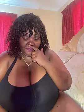 Snapshot of Michyboldy chatting on 01/09/25, 10:52 Michyboldy online show from 01/09/25, 10:52