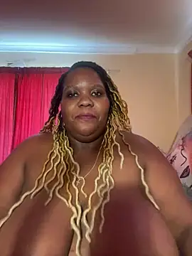 Snapshot of Michyboldy chatting on 02/20/25, 01:40 Michyboldy online show from 02/20/25, 01:40