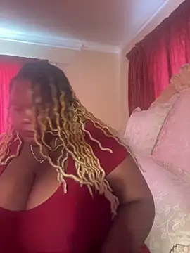 Snapshot of Michyboldy chatting on 03/04/25, 05:00 Michyboldy online show from 03/04/25, 05:00