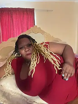 Snapshot of Michyboldy chatting on 03/13/25, 12:02 Michyboldy online show from 03/13/25, 12:02