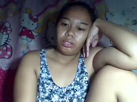 Snapshot of supertightkitty chatting on 11/19/25, 10:21 supertightkitty online show from 11/19/25, 10:21