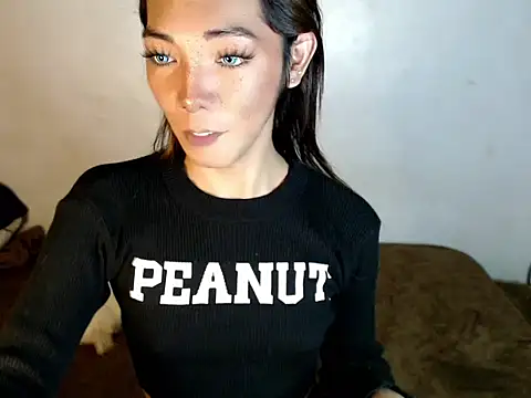 Snapshot of perly_169 chatting on 01/04/25, 07:34 perly 169 online show from 01/04/25, 07:34