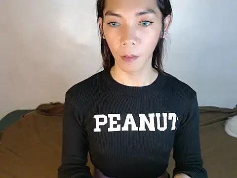 Snapshot of perly_169 chatting on 01/12/25, 10:34 perly 169 online show from 01/12/25, 10:34