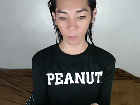 Snapshot of perly_169 chatting on 01/18/25, 01:29 perly 169 online show from 01/18/25, 01:29