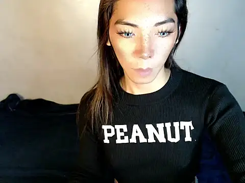 Snapshot of perly_169 chatting on 01/31/25, 01:34 perly 169 online show from 01/31/25, 01:34