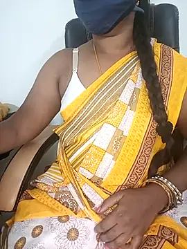 Tamil-hotwife online show from 03/12/25, 07:38