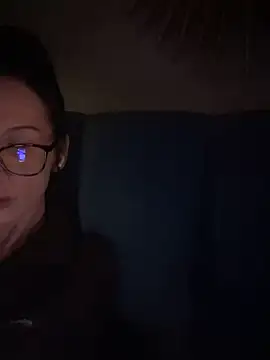 Fiona Kent  online show from 12/06/24, 04:14