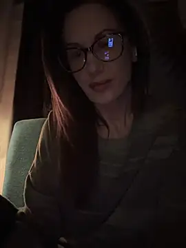 Fiona Kent  online show from 12/10/24, 03:09