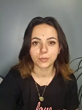 PlayfulElla online show from 03/12/25, 06:44