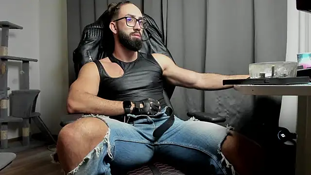 liamaesthetic online show from 01/31/25, 07:18