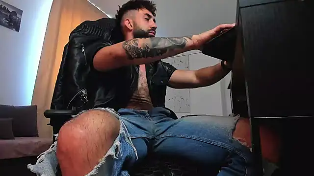 liamaesthetic online show from 05/29/26, 08:01