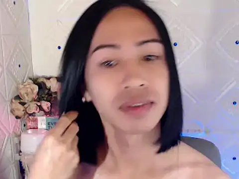 Snapshot of Lemonadexxx chatting on 02/22/25, 05:46 Lemonadexxx online show from 02/22/25, 05:46