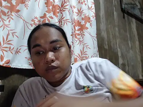 bettina love online show from 10/10/25, 04:50