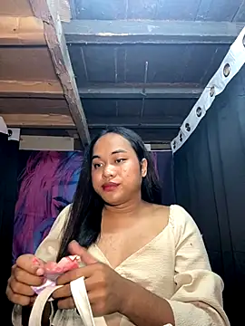 bettina love online show from 11/13/25, 07:13