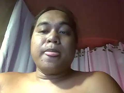 Snapshot of bettina_love chatting on 04/30/26, 05:03 bettina love online show from 04/30/26, 05:03