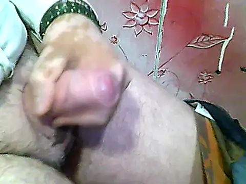 Snapshot of two_colour_cock chatting on 01/27/25, 09:11 two colour cock online show from 01/27/25, 09:11