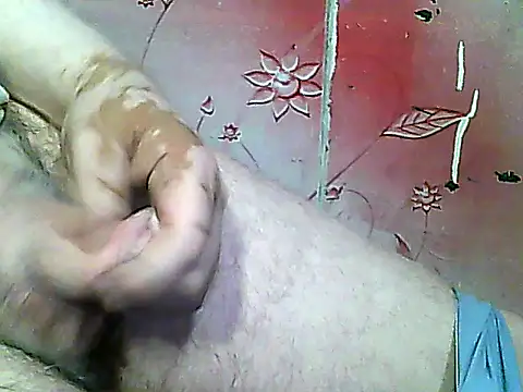 Snapshot of two_colour_cock chatting on 11/15/25, 08:49 two colour cock online show from 11/15/25, 08:49