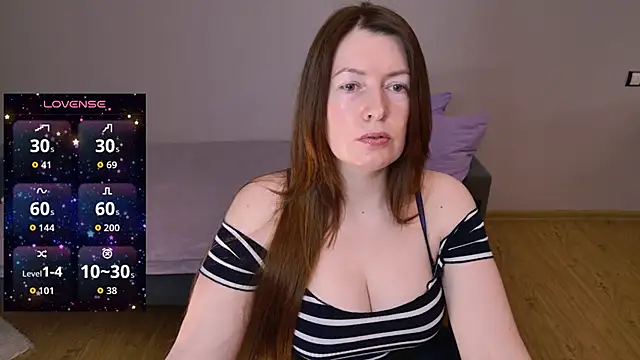 Snapshot of Kira_land chatting on 11/09/25, 10:30 Kira land online show from 11/09/25, 10:30