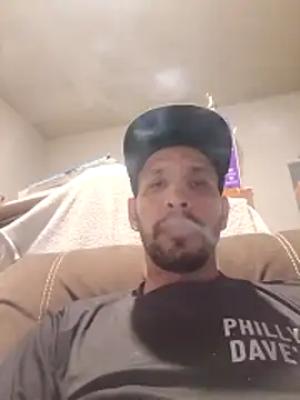 Snapshot of mrbigone45 chatting on 04/12/26, 01:38 mrbigone45 online show from 04/12/26, 01:38