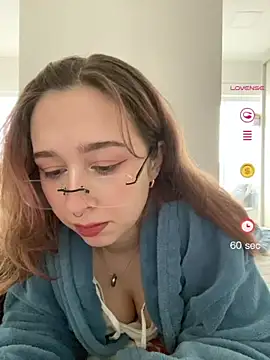 Snapshot of tsuki_chan_on chatting on 07/03/26, 06:03 tsuki chan on online show from 07/03/26, 06:03
