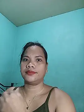 Snapshot of lexilicious_69 chatting on 07/19/26, 05:33 lexilicious 69 online show from 07/19/26, 05:33