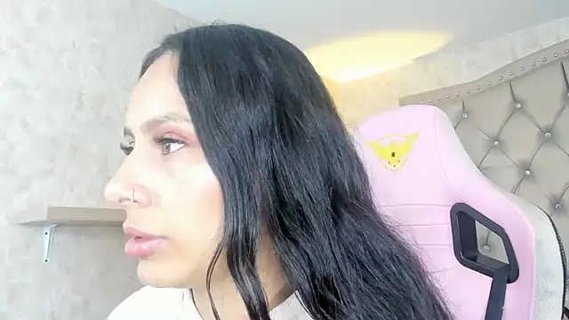 karlyn angels online show from 02/12/25, 08:29