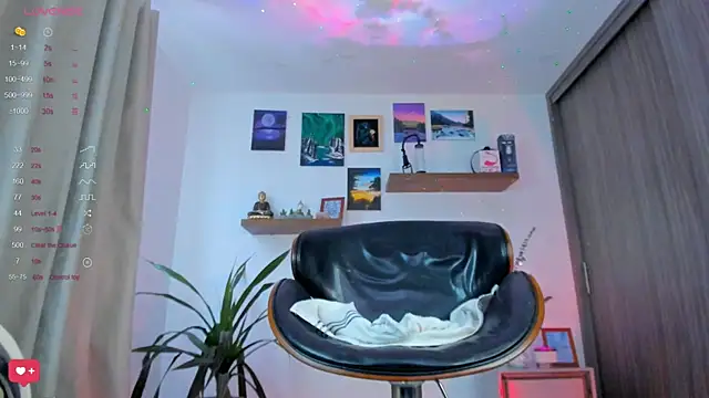 Snapshot of Barbigirlx_ chatting on 03/16/25, 12:11 Barbigirlx online show from 03/16/25, 12:11