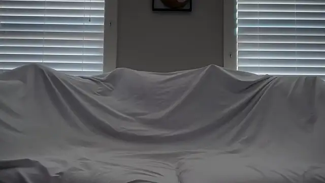 Vivian MayXxX online show from 04/10/26, 06:56