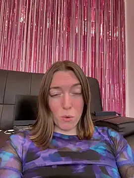 Snapshot of Daisy_Michto_Officiel chatting on 01/29/25, 03:44 Daisy Michto Officiel online show from 01/29/25, 03:44