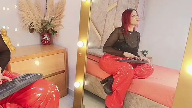 Snapshot of ALESKADUTH chatting on 02/17/26, 03:36 ALESKADUTH online show from 02/17/26, 03:36