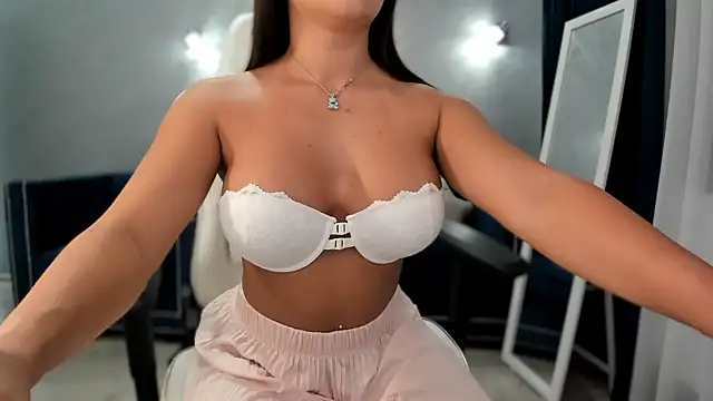  missperfection  online show from 06/30/26, 01:39