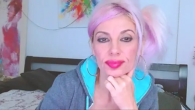 HoneyLara online show from 03/06/25, 04:08