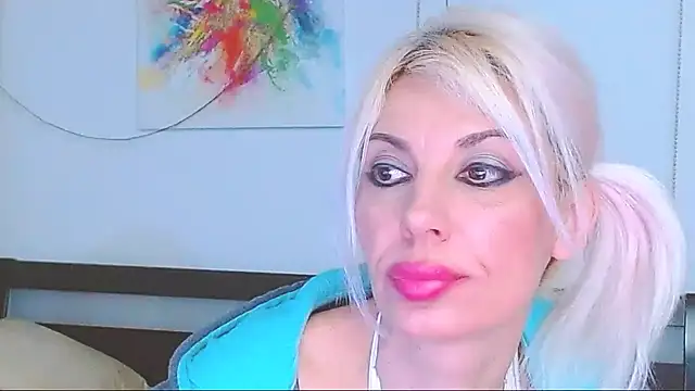 HoneyLara online show from 03/13/25, 03:11