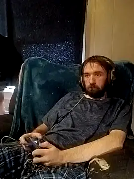 ShadowyTube online show from 02/02/25, 11:11