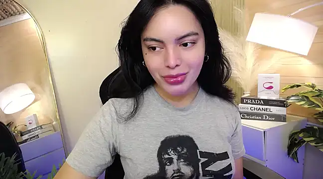 HotstuffCherrySummer online show from 01/08/25, 06:09