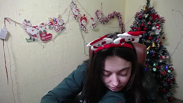 MilanaPrice online show from 12/21/24, 12:53