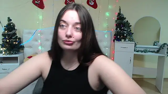 MilanaPrice online show from 12/22/24, 07:31