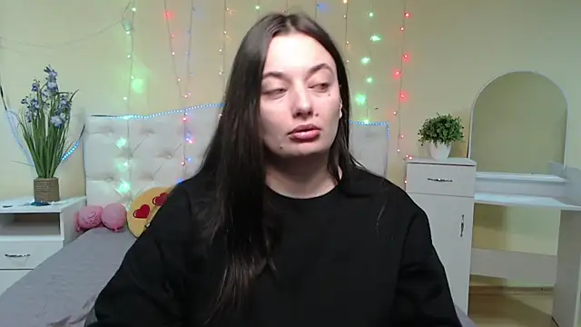 MilanaPrice online show from 01/22/25, 06:31