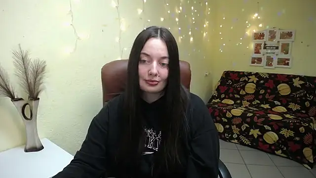 MilanaPrice online show from 11/11/25, 06:30