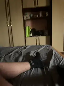 Snapshot of nmth6 chatting on 02/14/25, 02:23 nmth6 online show from 02/14/25, 02:23