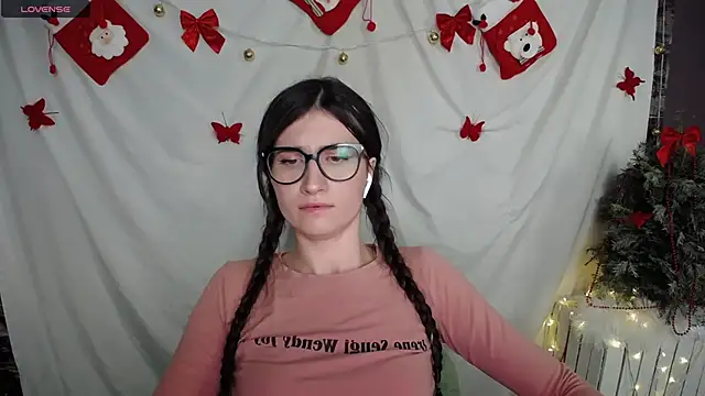 MaryEm976 online show from 12/20/24, 09:00