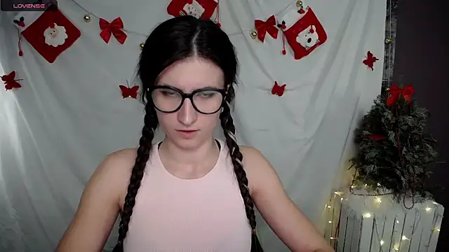 MaryEm976 online show from 12/23/24, 09:05