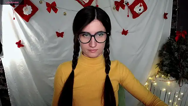 MaryEm976 online show from 01/04/25, 08:17