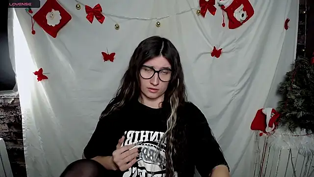 MaryEm976 online show from 01/15/25, 09:02