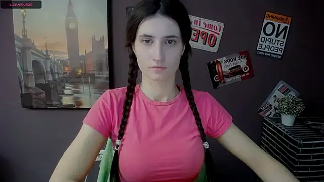 MaryEm976 online show from 02/07/25, 08:55